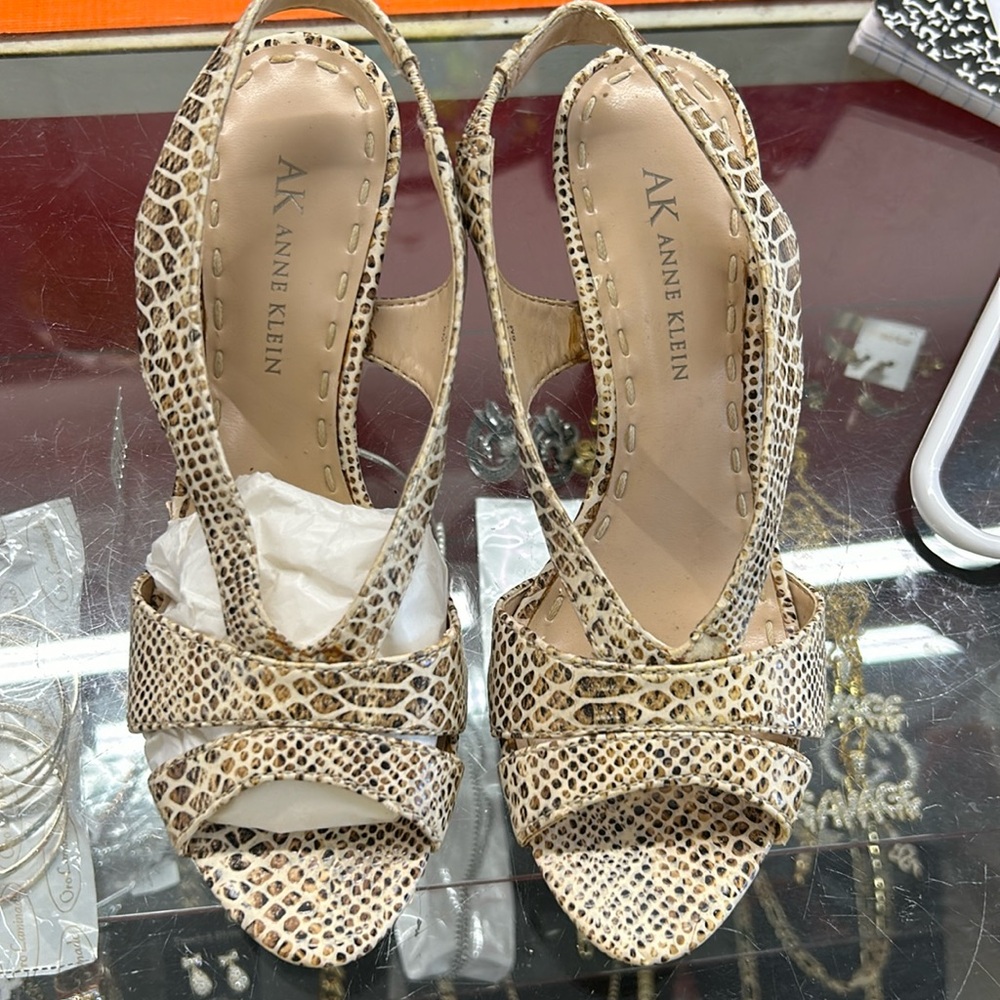 AK Anne Klein Shoes